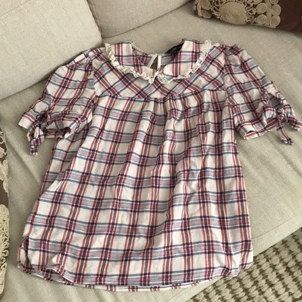 SOLD Plaid Zara blouse with Peter Pan lace trimmed collar sz XS